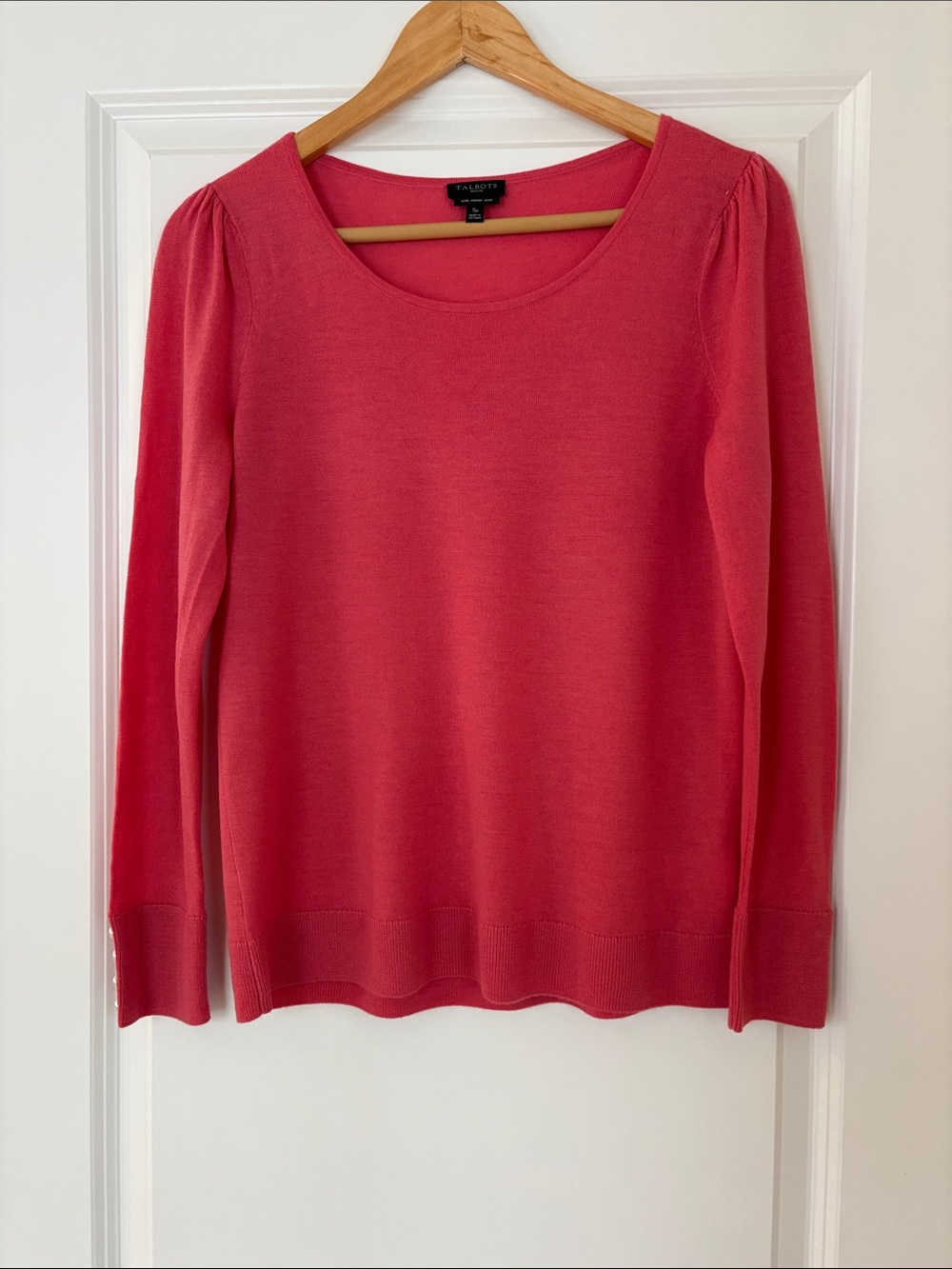 Talbots Coral-Pink Scoop Neck Lightweight Sweater